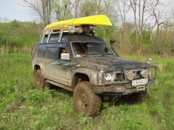 В этот раз я прихватил с собой морской каяк, для испытания плавсредства в пресноводных условиях.