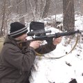 
      Не радуйтесь, это не депутат госдумы показался на горизонте, это Женя карабин по бумажной мишени пристреливает. Вдруг пригодится...
    
