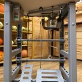 Заменили фрикционный мотор на современный серводвигатель (750 Вт). Установили диапазон оборотов 100-500. Вместо круглого ремня прекрасно встал клиновый (Z), перетачивать родной шкив 10Б не пришлось.
